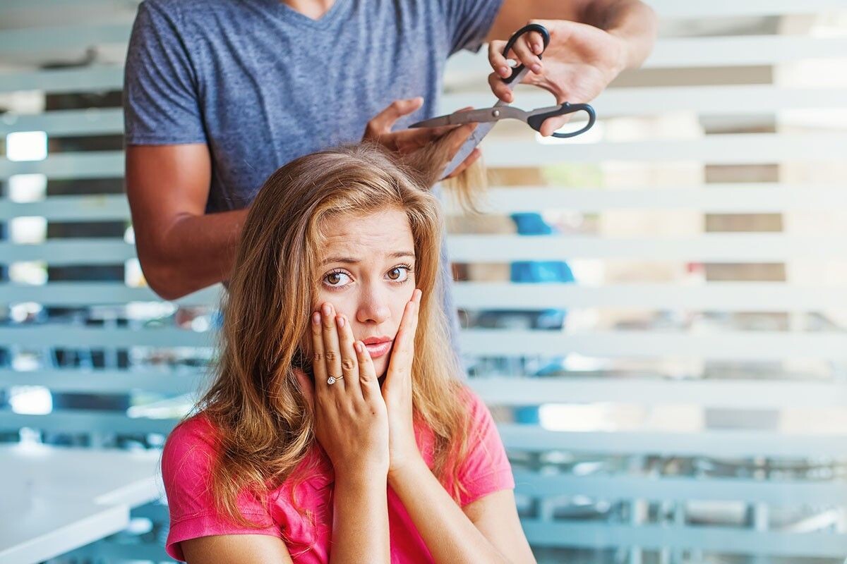 Чтобы не разочароваться в результате, выбирайте подходящий день для смены образа. Источник: Mila Supinskaya Glashchenko / Shutterstock / FOTODOM📷
