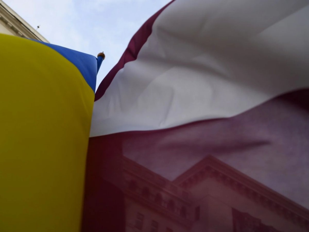     Прибалтийские страны предоставляют гуманитарную помощь Украине, указано в сообщении