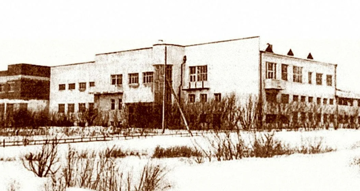 Главный корпус Филиала №1 НИИ-88 на острове Городомля