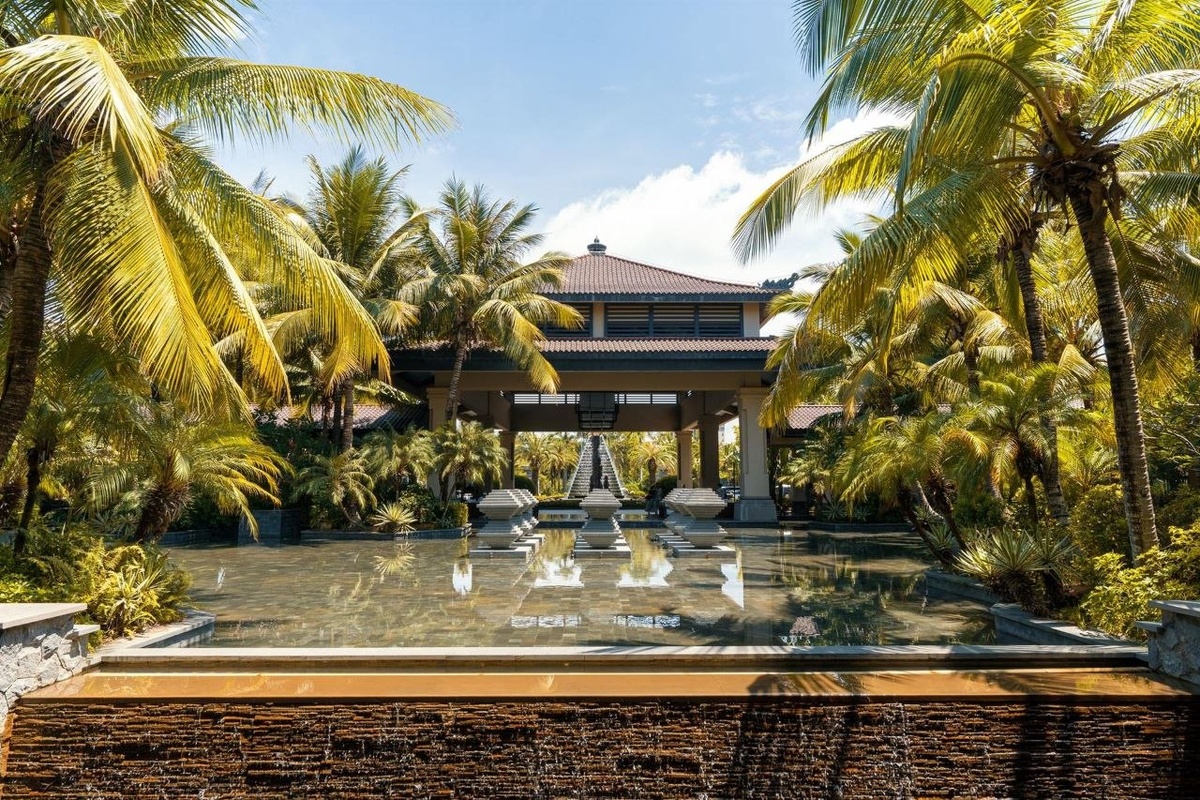 Raffles Hainan Clear Water Bay 5*, Хайнань