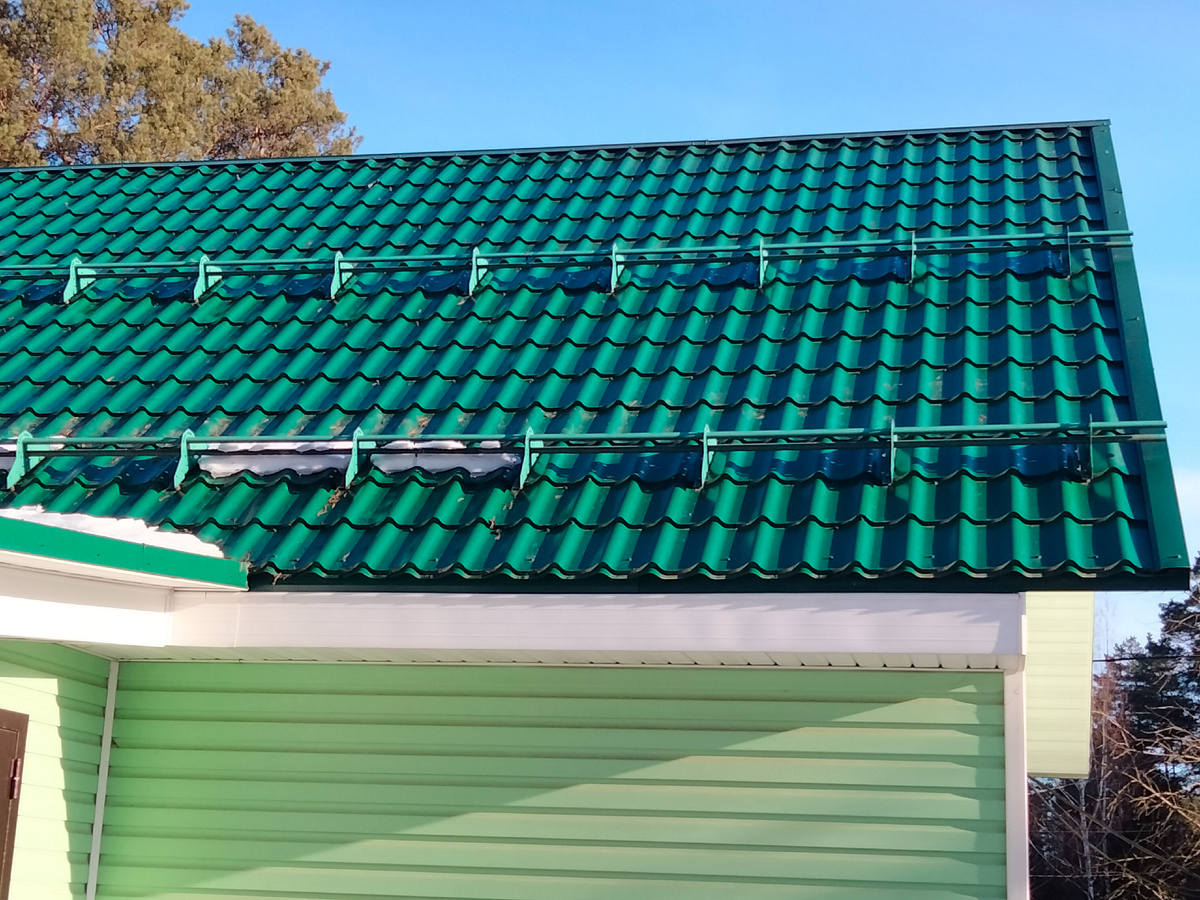 Снегозадержатели