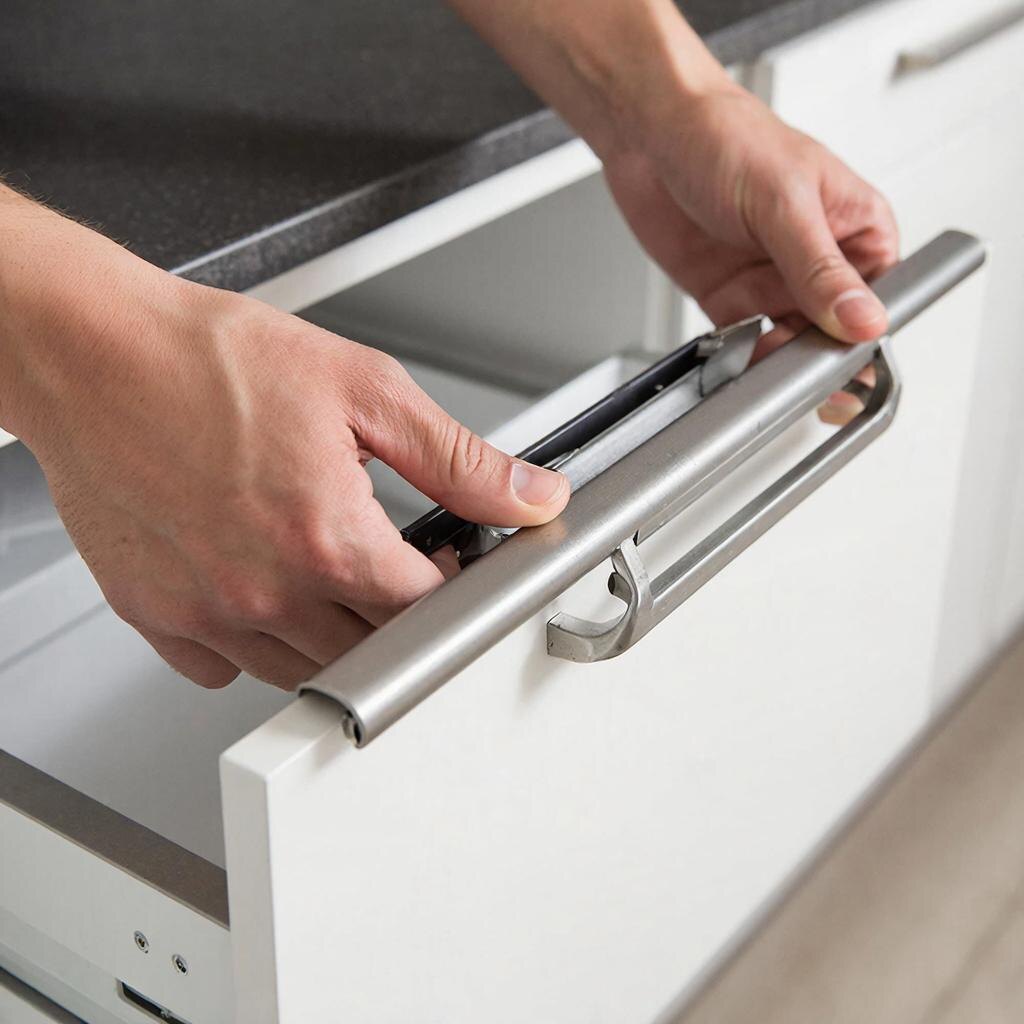 «Проверка работы ручки и ящика».