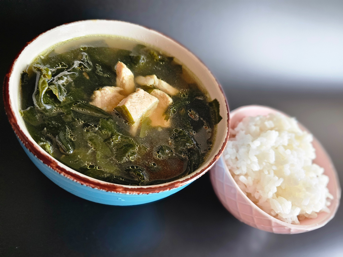 Вариант миёккука со свининой