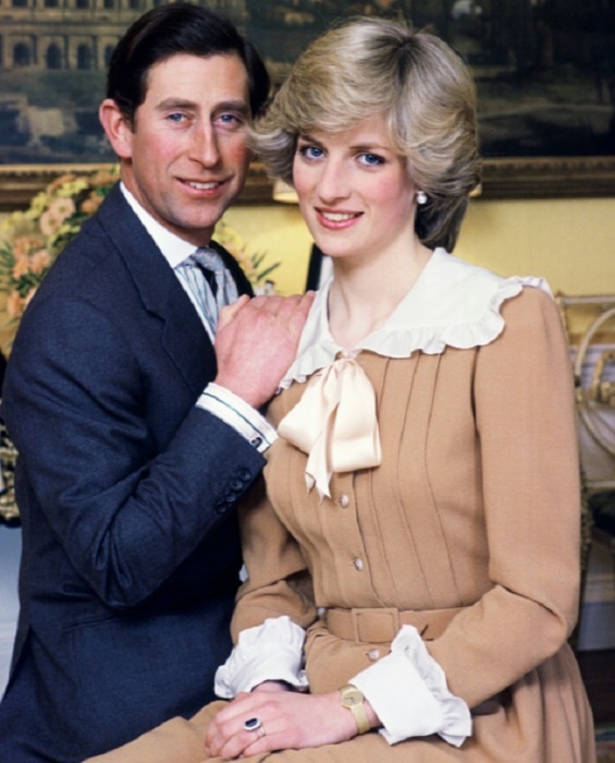 Диана любила сапфиры, а это кольцо носила даже после развода