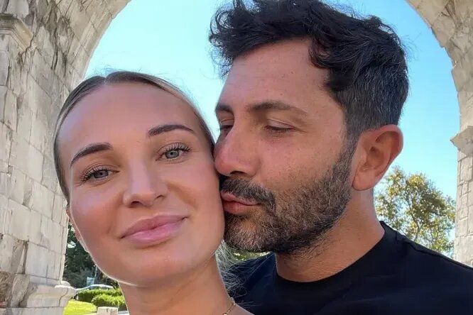     «Ты хотела праздника»: муж умершей после увеличения ягодиц Юлии Бурцевой обратился к ней в день своего 40-летия