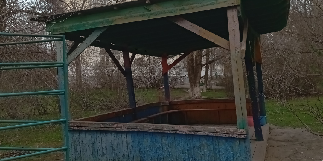 Старая веранда.