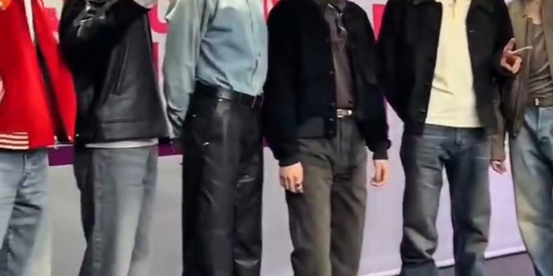 BTS в эфире утреннего шоу Elvis Duran & The Morning Show. Часть 1.