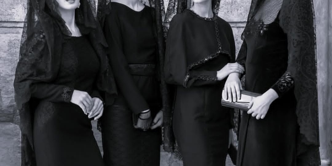 Страстная Неделя в Испании: мантилья как главный элемент женского костюма.