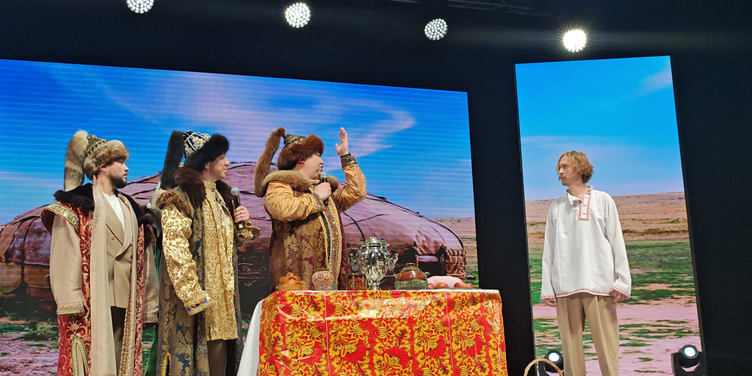 Казань с помощью Чак Чак - шоу станет столица юмора России. Но есть хороший привет из 90-х