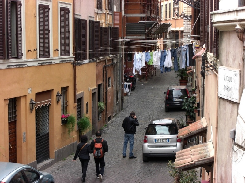 Улочки Трастевере в наши дни. Фото ttps://commons.wikimedia.org/wiki/File:Roma_(3426192770).jpg