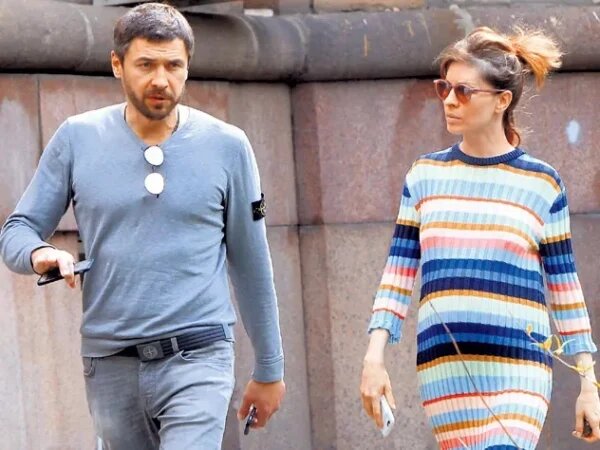   Елена Подкаминская с бывшим супругом Денисом Гущиным.