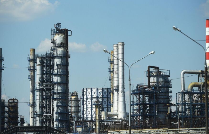    Российское правительство расширяет запрет на экспорт бензина