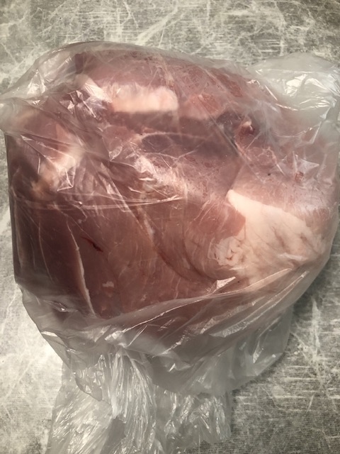 Окорок по 310 р кг