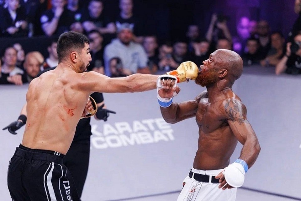    Ильяс Хамзин защитил пояс Karate Combat в Екатеринбурге. Фото: пресс-служба RCC