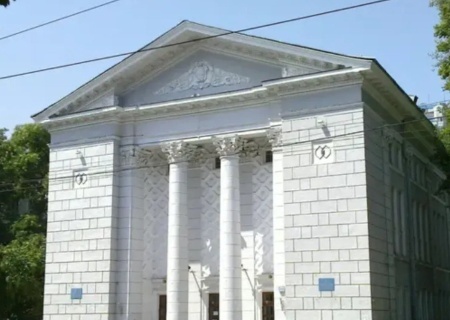    В Одессе по доносу студентов уволили профессора за проведение лекций и экзаменов на русском языке