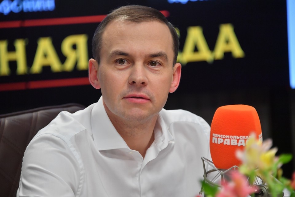    Первый заместитель председателя ЦК КПРФ Юрий Афонин Владимир ВЕЛЕНГУРИН