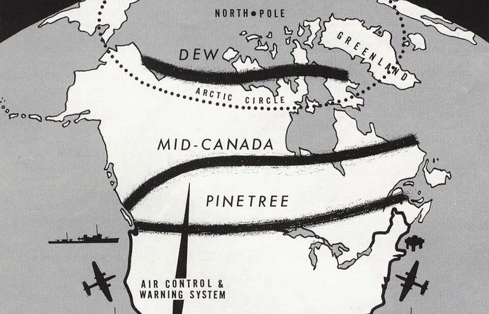 Линия РЛС Дью в Канаде и США. /Фото: wikimedia.org.