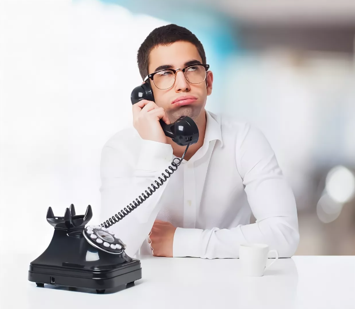 Глава Ростелекома отметил рост числа заявок на установку стационарных телефонов