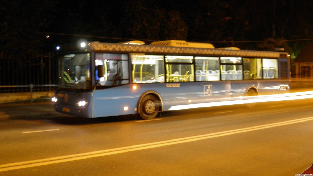     Автобус   
Константин Ерёмин © ИА Красная Весна