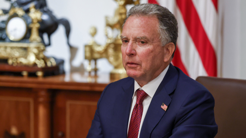    Фото: www.globallookpress.com/Consolidated News Photos/Will Oliver - Pool via CNP