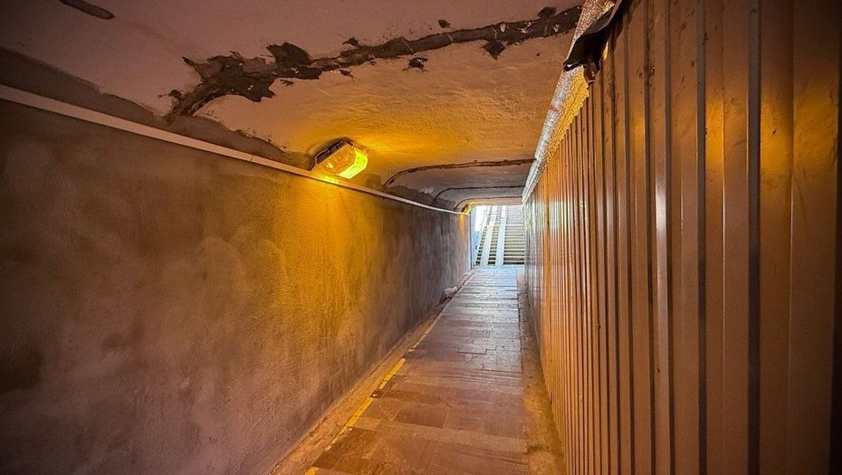 Автор фото: t.me / mostotrest_spb. Ремонт подземного перехода на Савушкина в Приморском районе Петербурга