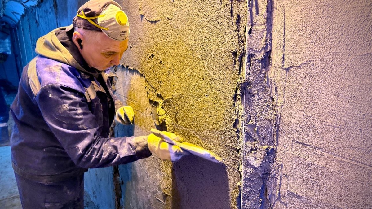 Автор фото: t.me/mostotrest_spb. Ремонт подземного перехода на Савушкина в Приморском районе Петербурга.