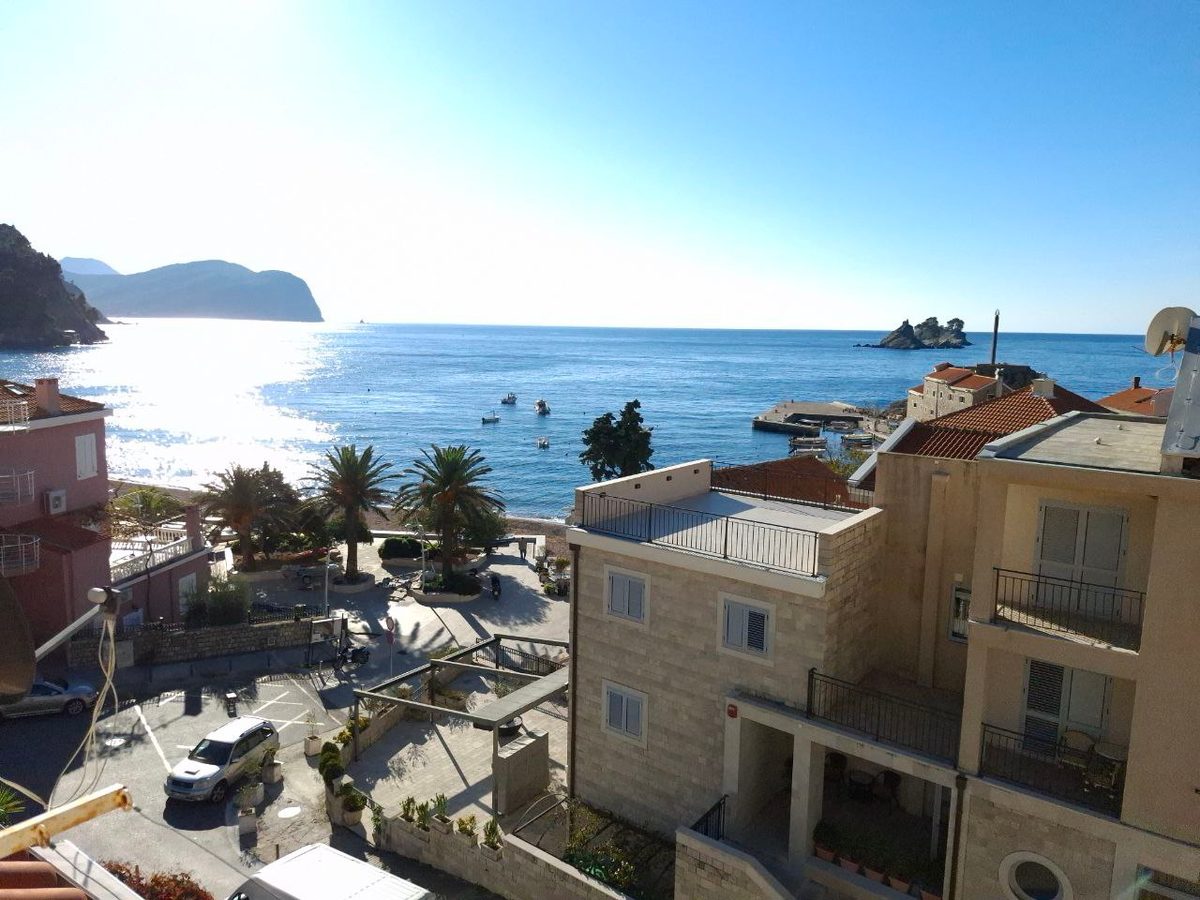 Черногория в ноябре: никакого дождя и снега!