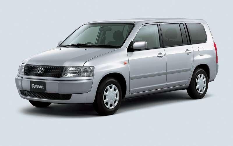 А это – стандартная Toyota ProboxКомпания Hakovanya из Японии «загримировала» Toyota Probox под Land Cruiser
📷
