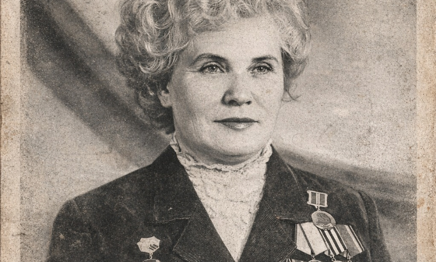 Генерал вручил орден прямо на поле боя: воспоминания старшины медицинской службы Елизаветы Денисовны Панасюк