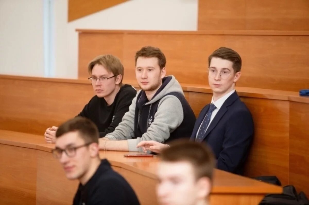    Нефтепроводчики организовали образовательные лекции для студентов УГТУ