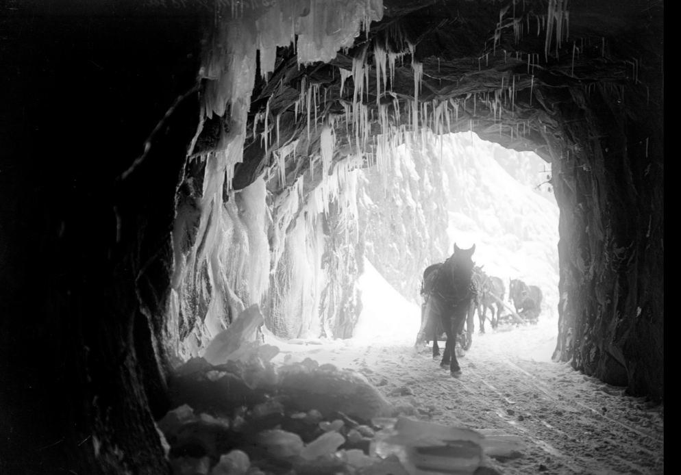 вход в Тейфельслох (фото 1914г.)