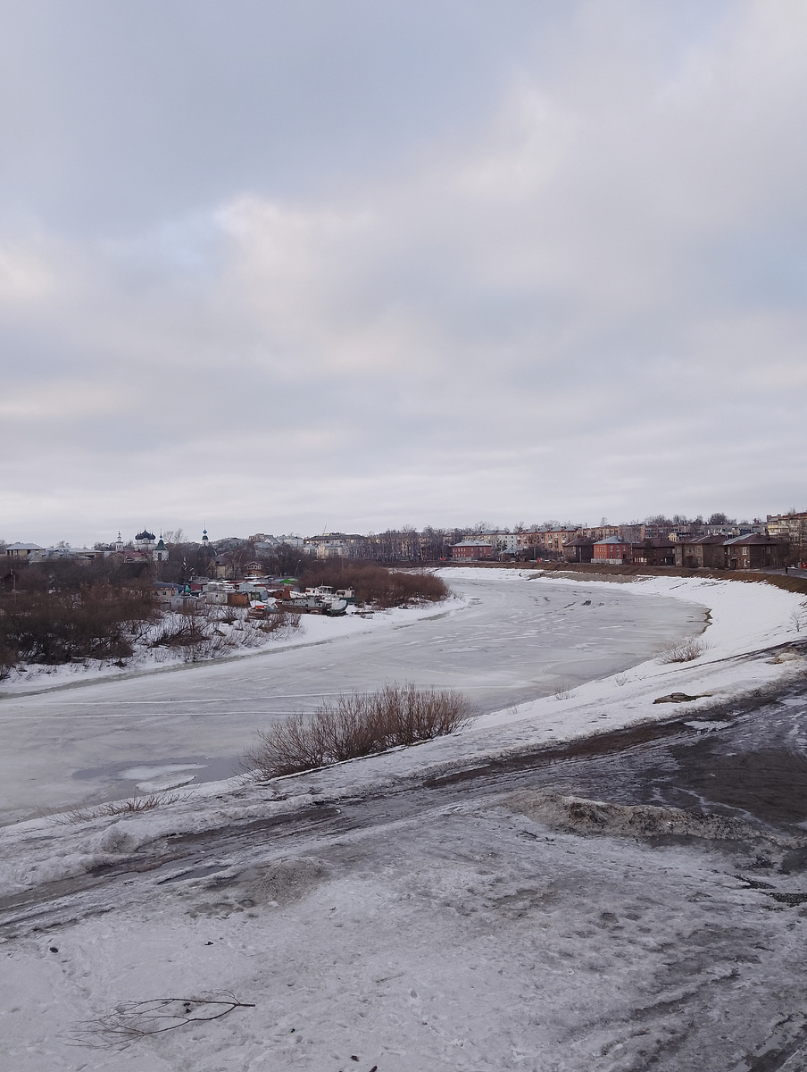 Для сравнения - неделю назад, 20.03.2026. Фото автора 