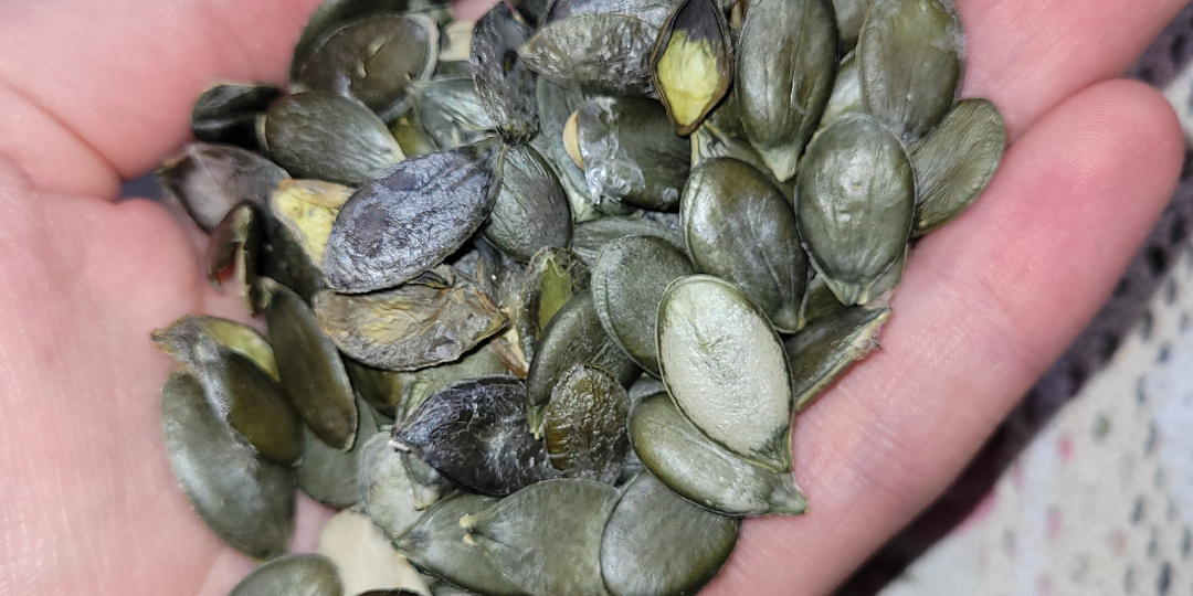 Ем горсть в день — и печень работает иначе: простой продукт, который недооценивают