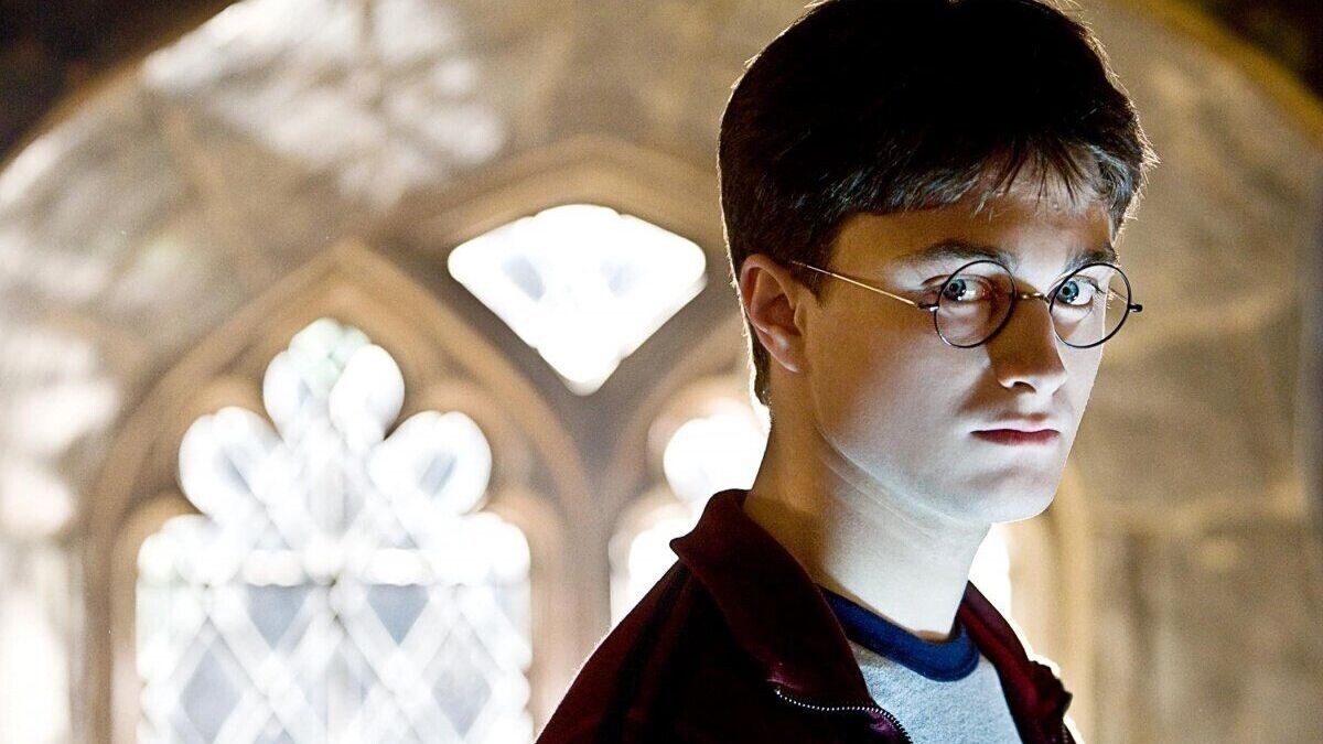    Промо материалы и кадры из фильма «Гарри Поттер и Принц-полукровка» (2009, режиссер Дэвид Йейтс, 12+, Premier Digital)   www.kinopoisk.ru