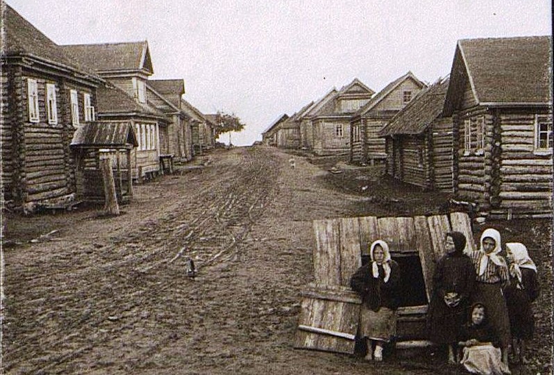 РАЗЛУЧНИЦА...