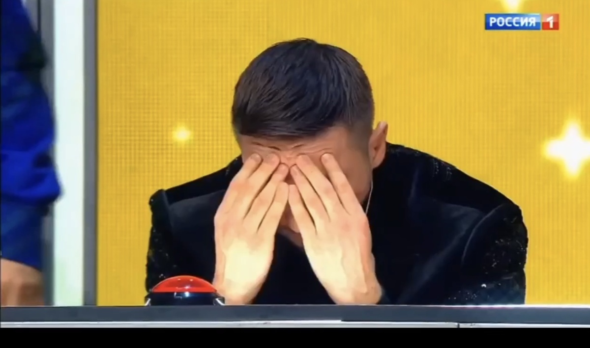 Лазарев не выдержал. Фото Яндекс.Картинки. 