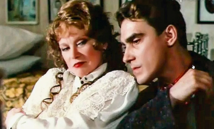 «Катюш, я, наверно, уйду…»: как Валерий Гаркалин променял жену на 56‑летнюю Гурченко, а через три месяца потерял изменилось все