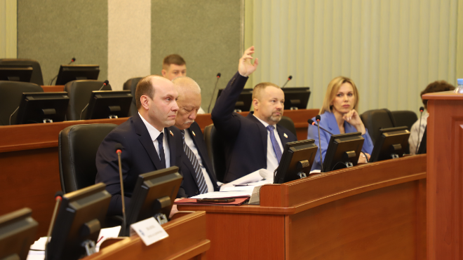 Фото: https://lenoblzaks.ru/news/zakonodateli-severo-zapada-proveli-zasedanie-v-petrozavodske