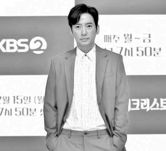 Ли Сан Бо (Ли Бо Хён).