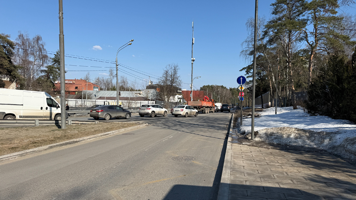 Типичная Рублевская пробка.