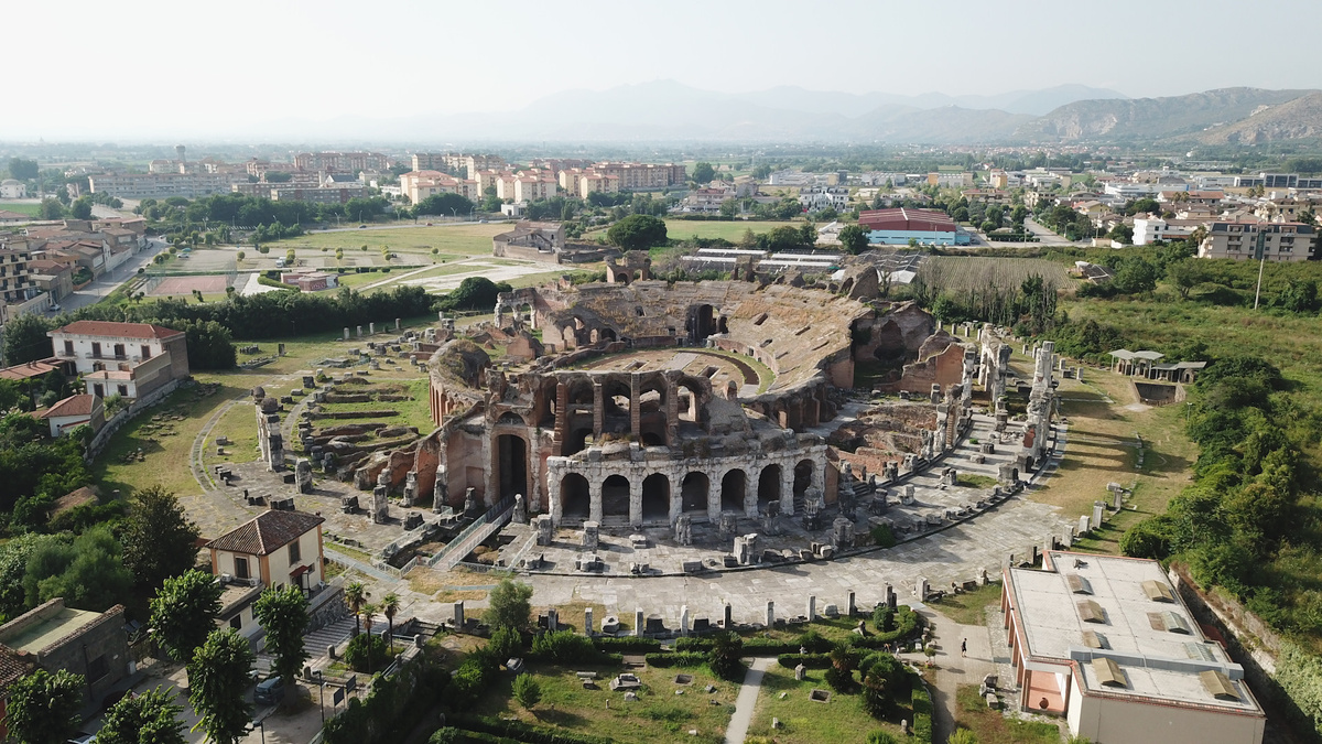 Амфитеатр в Капуе