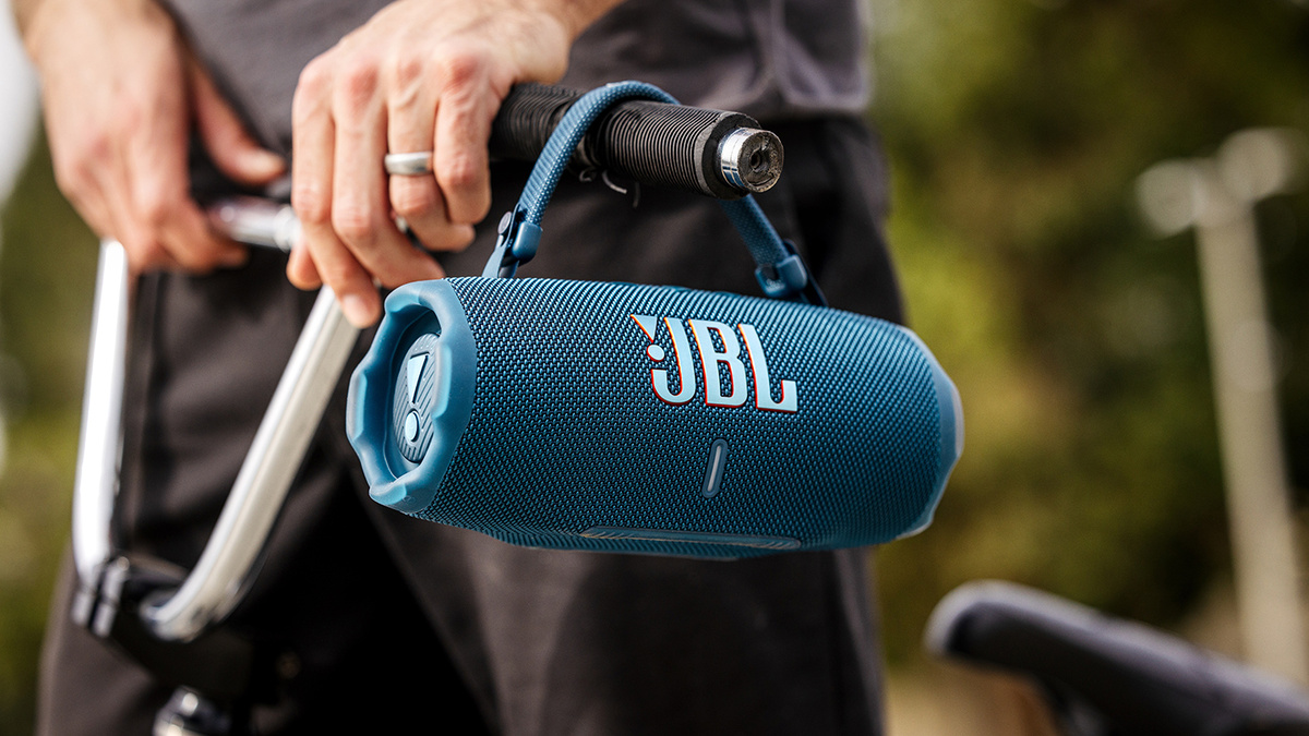  JBL Charge 6