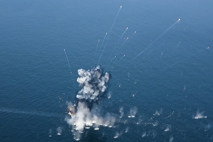    «Ормузский пролив — одна из самых стратегически важных водных артерий мира. Его закрытие может разрушить глобальные цепочки поставок».   
Фото: © Sepahnews /Keystone Press Agency / www.globallookpress.com