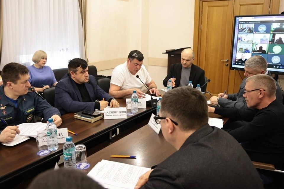    В ДНР обсудили комплекс мер принимаемых в части обеспечения безопасности дорожного движения. Фото: «Служба автомобильных дорог Донбасса»