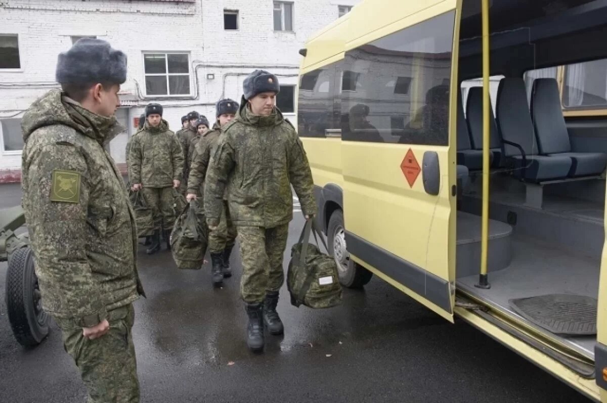    В Генштабе ВС РФ заявили, что призывников не будут отправлять на СВО