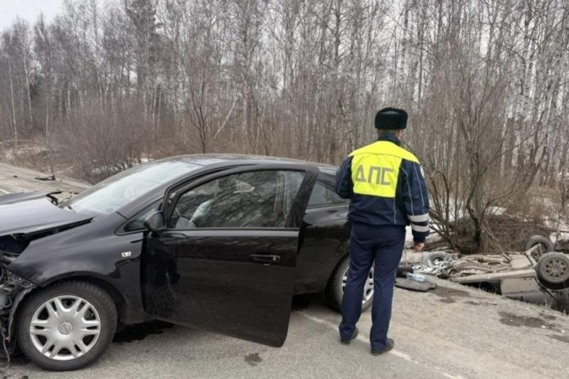    Пресс-служба Госавтоинспекции Свердловской области. ДТП