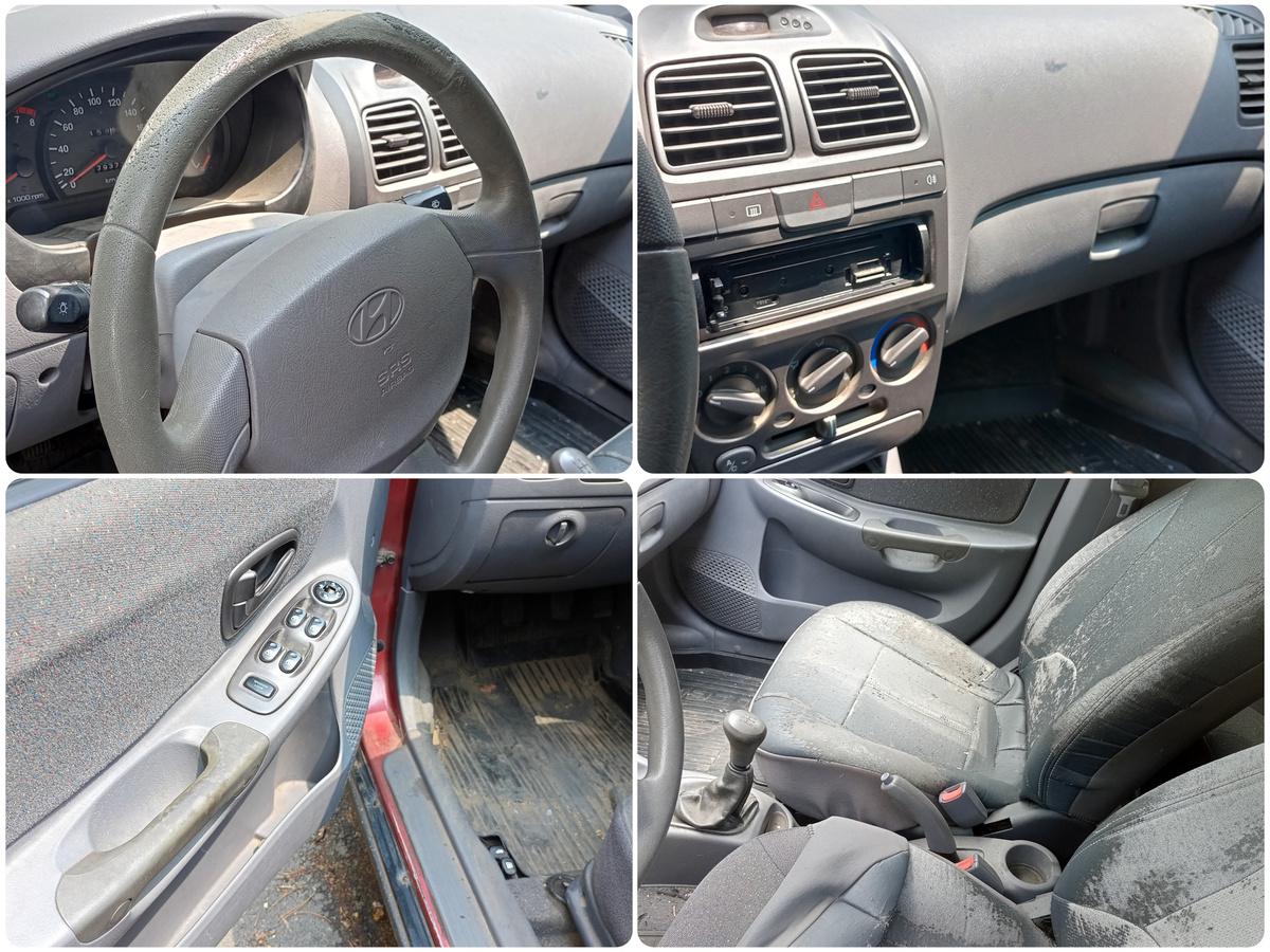 Hyundai Accent 2005 года с заявленным пробегом 179 000 км (стоит заметить, что у этой модели именно руль приходит в подобное состояние очень быстро, еще на пробегах порядка 150 тыс. км)