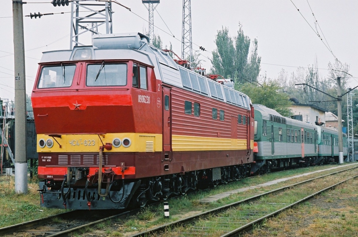 Пассажирский электровоз ЧС4т