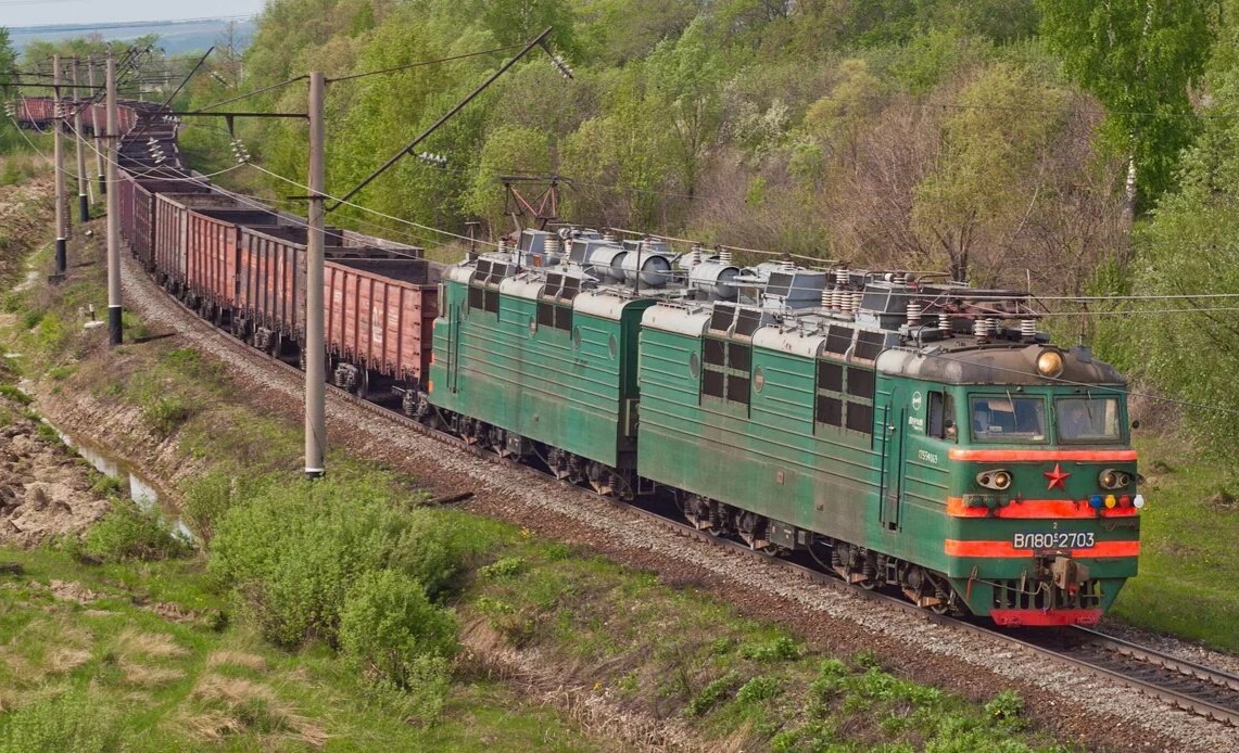 Электровоз ВЛ80с в повседневной работе.