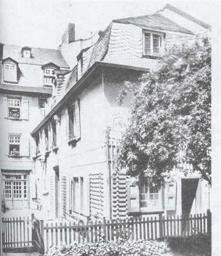 © National Archives, Chuck Hansen / Wikipedia